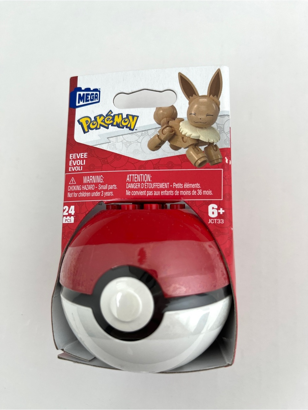 Brand New MEGA Pokemon Ball Eevee Building Set ( JCT33)